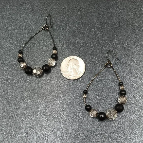 Pierced Earrings Gun Metal Gray Teardrop Wire Loop Acrylic Beaded Dangle 2" - Picture 10 of 10